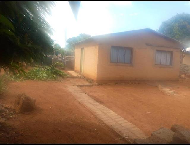 2 BEDROOM HOUSE FOR SALE IN SOSHANGUVE SOUTH